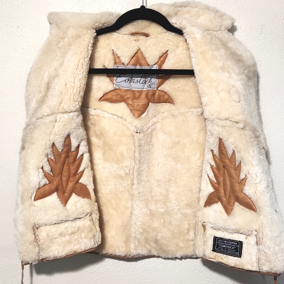 Comstock Vintage 70's Leather Sheepskin Fur Tie Front Vest Size Medium - Picture 13 of 15